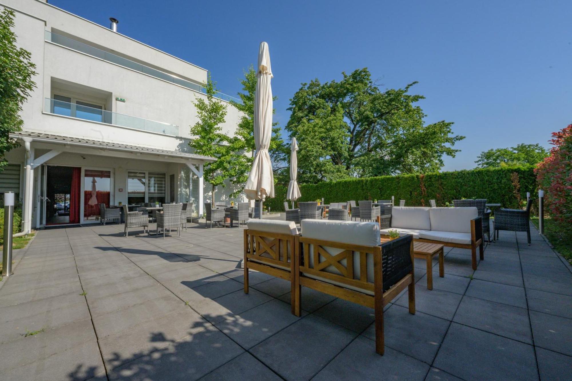 Hotel Magdalena Zagreb Exterior foto