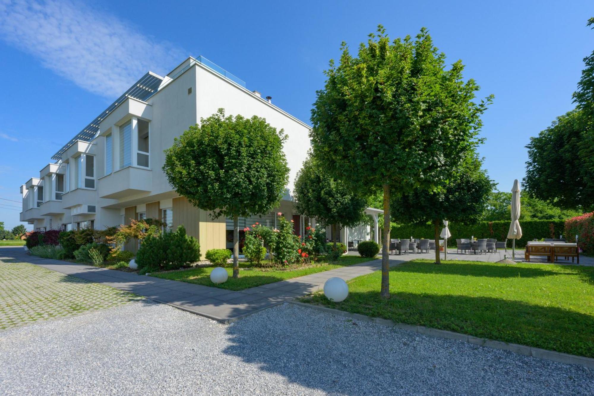 Hotel Magdalena Zagreb Exterior foto